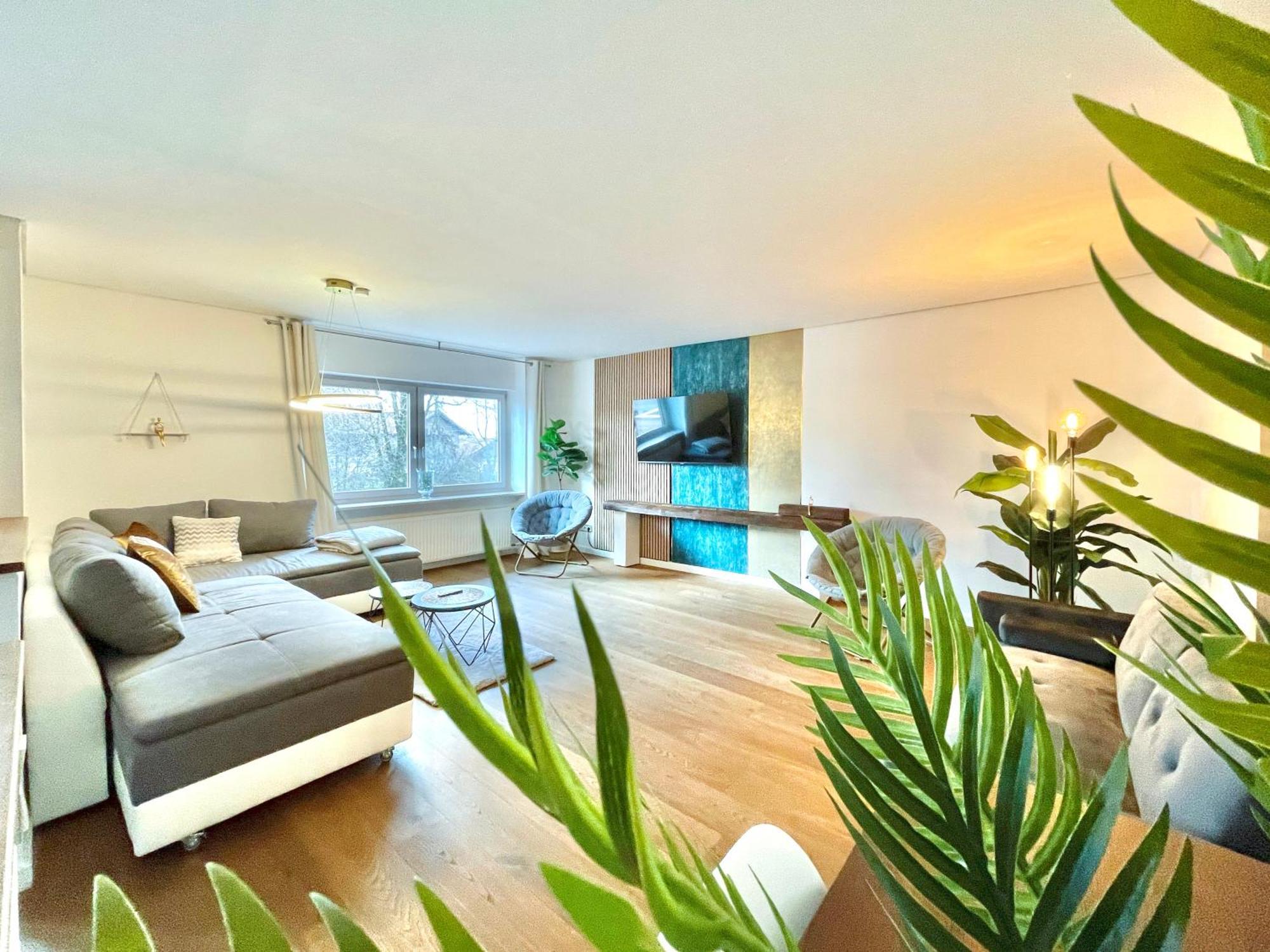 Ferienwohnung 130M2 Loft - Balkon, Smart Tv, Badewanne, Kaffee Rosenheim Exterior foto